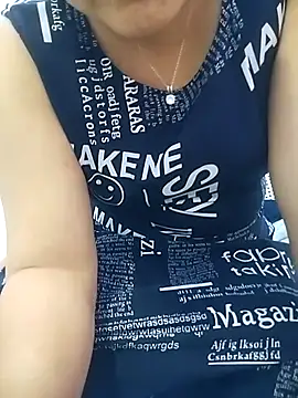 nikkyguddi - Nikkyguddi's free webcam - UK Sex Cams