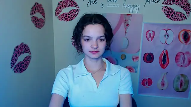 _susiesu_ - _SusieSu_'s free webcam - UK Sex Cams