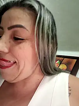 Webcam Model (maynor_1998)  is live.Free join now!