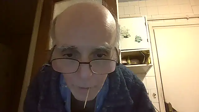 mariusica1@xh - Mariusica1@xh's free webcam - UK Sex Cams