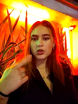 katty_42 - Katty_42's free webcam - UK Sex Cams