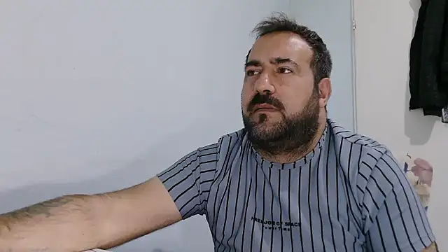 mio_jaks (Ask my age) - Does anyone want sperm? :wanker: