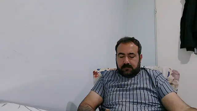 mio_jaks (Ask my age) - Does anyone want sperm? :wanker: