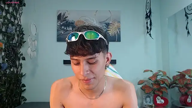 DraxBlade09's live cam