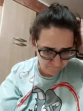 dolcecurvy (F milf) - Voglia di godere/squirt