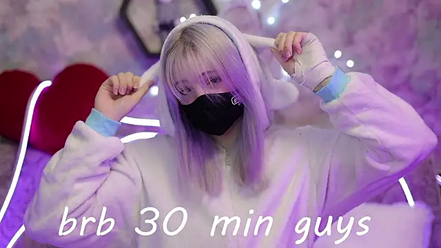 yunakiss (F teen) - Topless