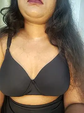 Webcam Model (Cutie_bae011)  is live.Free join now!