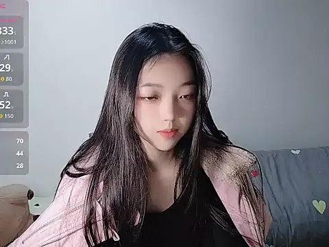 oblakitty_ (F young) - 脱掉内衣3分钟