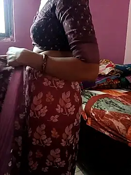 desicpl26 - Desicpl26's free webcam - UK Sex Cams