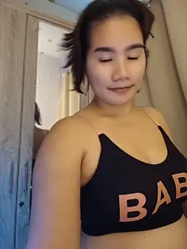 Webcam Model (Kissy07)  is live.Free join now!