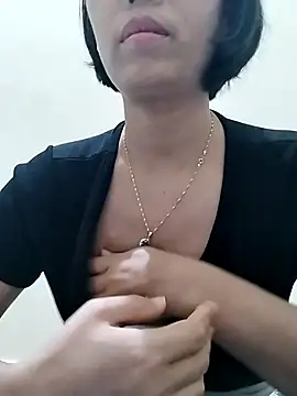 love_sexy090's Stripchat show and profile