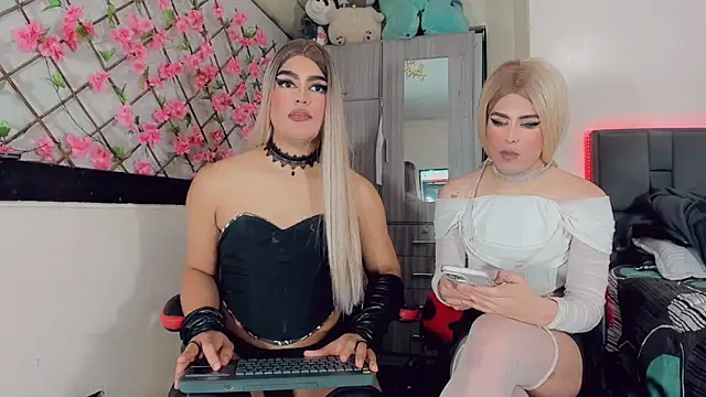 thiara_veky live cam