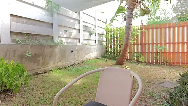 PocketElsa live sex cam