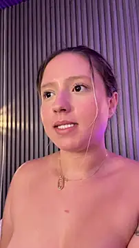 MiaPetit_ live sex cam