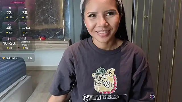 Alittleasiangirl live cam profile