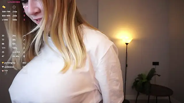 JerriJereb live cam profile