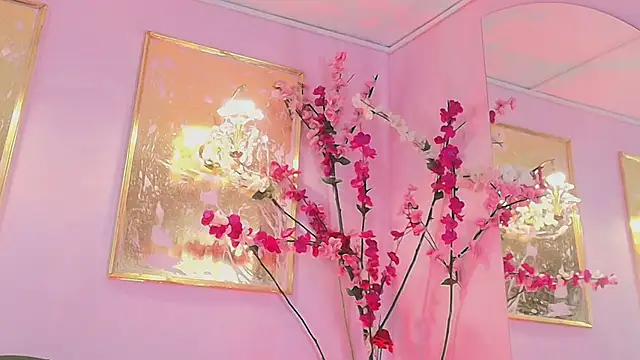 scarlette69 live cam profile