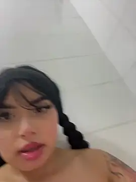 lucialauper_ live cam profile