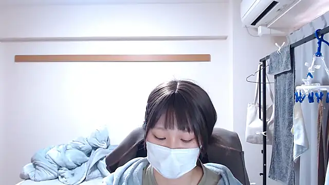 izumi__123 live cam profile