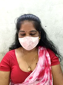 MaaliiiPonuTamil live cam profile