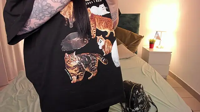 missangellina - MissAngellina's free webcam - UK Sex Cams