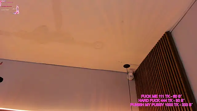 ashleyy23x (F young) - Ultra Vibs for make me Drip my pussy 💦