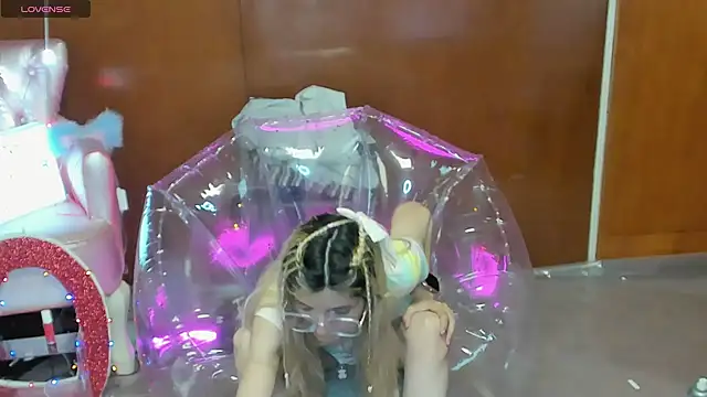 skinygirl (F young) - Buy myself things for Women's Day