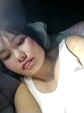 nhoem112 - Nhoem112's free webcam - UK Sex Cams