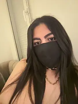 Hot-Sarah-arab live sex cam