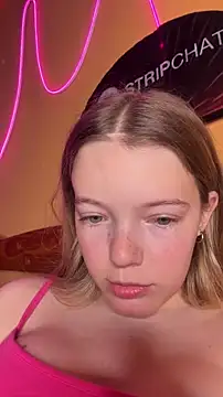 imveranito live cam profile