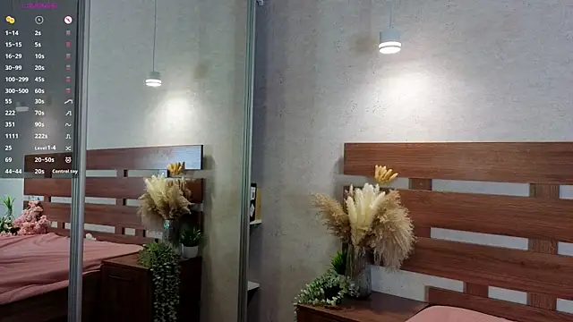 StacyWatts live cam profile