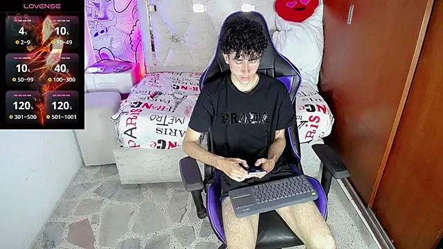 johnny_cagee - Johnny_cagee's free webcam - UK Sex Cams