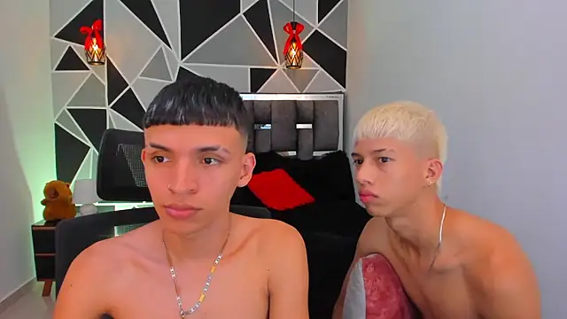 Juan_Nd_Steven live sex cam