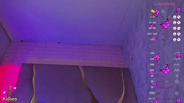 NaniiSisy live sex cam