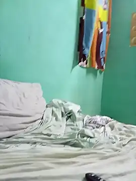 Andresguz35 live sex cam