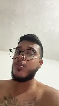 santiago_savag - Santiago_Savag's free webcam - UK Sex Cams