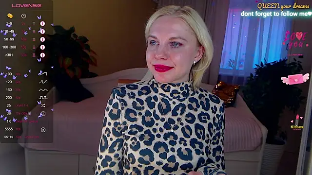 lisindoll - LiSinDoll's free webcam - UK Sex Cams