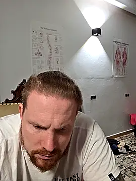 kylie_blck (F young) - Facesitting cam+1PIC