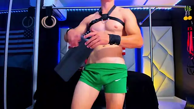 aydenmiller96 - Aydenmiller96's free webcam - UK Sex Cams