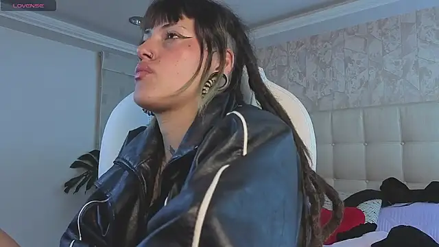 _sharlotte777 - _sharlotte777's free webcam