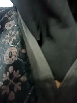 Webcam Model (Aafreen_36)  is live.Free join now!