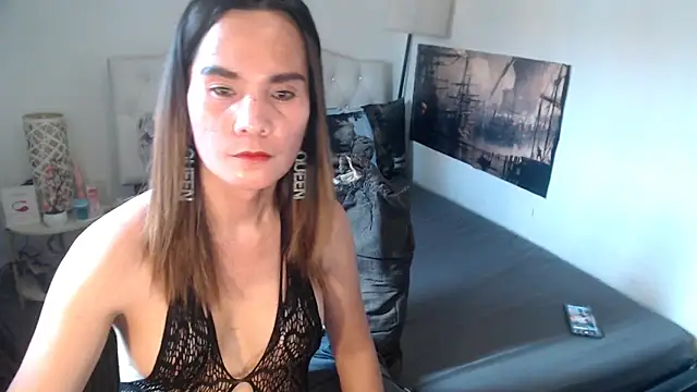 NinaDOM4CUM Live Webcam on Stripchat