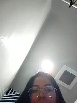 SheenaBrooke live cam profile