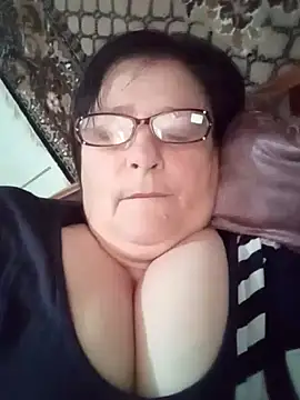 MilaCold5443 live cam