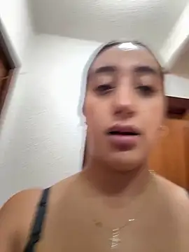 Hannahoff's live cam