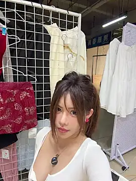 Selenaaaaa-'s live cam