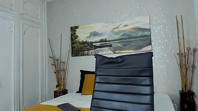 tyler_durten (M twink) - GET NAKED!!