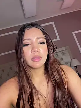 Pushaina__1 live sex cam