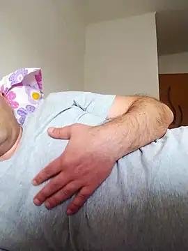 alxxx833 - ALXXX833's free webcam - UK Sex Cams