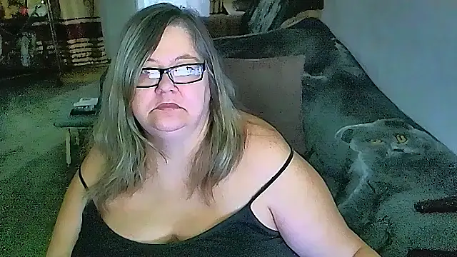 sex2 (F mature) - naked, squirt